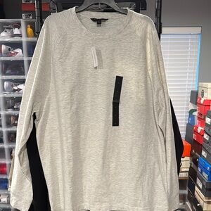 Banana Republic Factory Heather Gray Long Sleeve Crew Neck